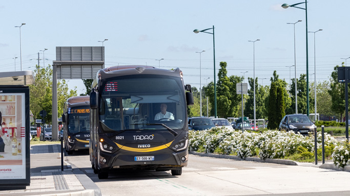 Venir en bus à Aushopping Noyelles